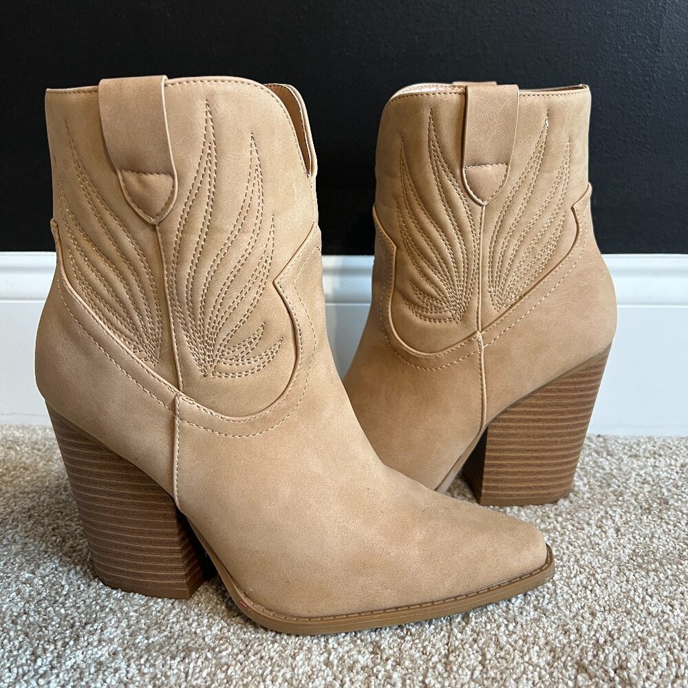 Worn Once: Qupid Leather Embroidered Western Boots